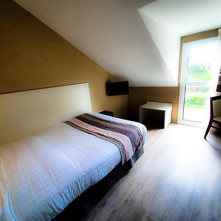 Hotel Alicia Auray Le Bono Eksteriør bilde